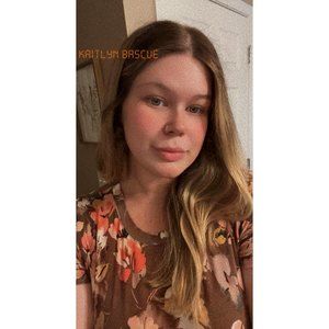 Meet your Posher, Kaitlyn